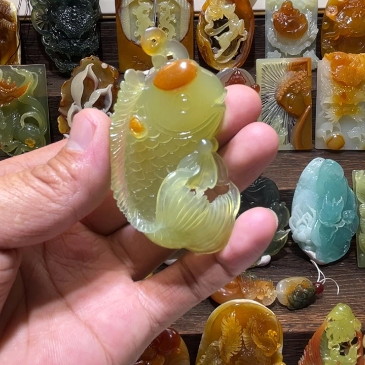 蛇纹石玉未镶嵌吊坠(不含链)