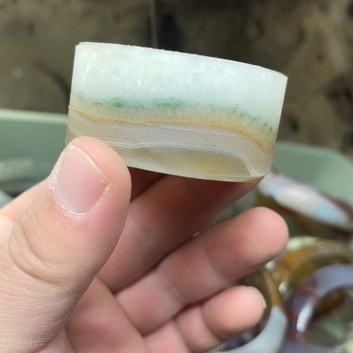 定制石英质玉定制手镯62