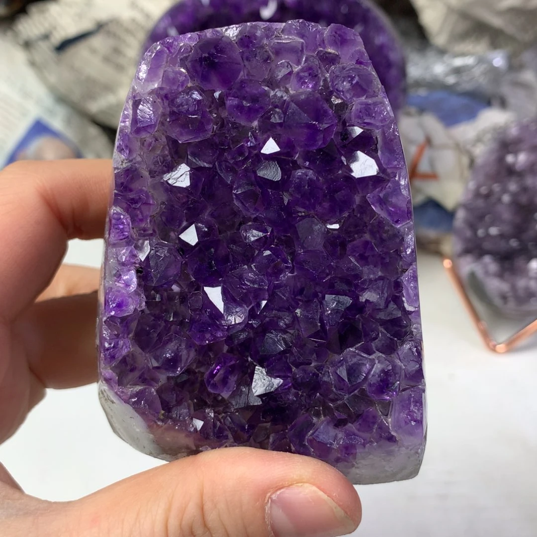 紫晶大型摆件（非配饰）未镶嵌