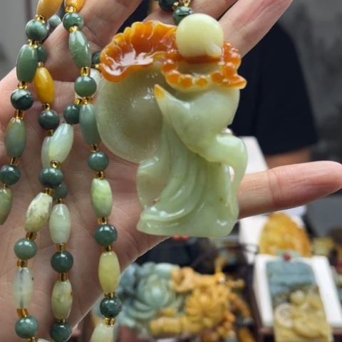 岫玉挂件未镶嵌挂件