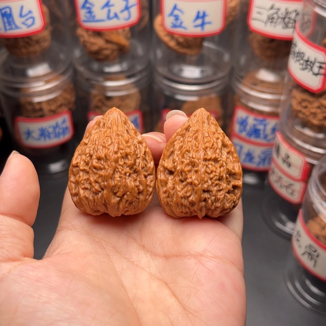 把件文玩核桃33玲珑塔尖
