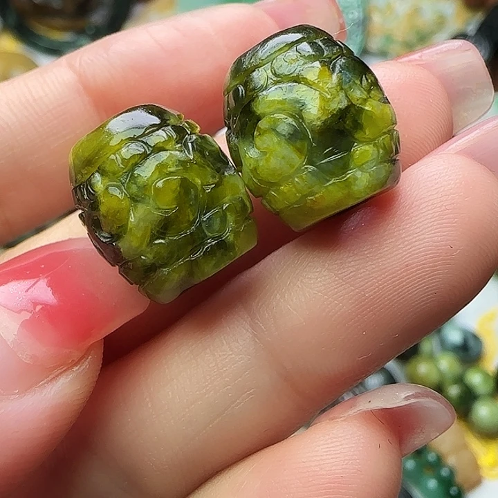 翡翠未镶嵌颈饰天然A货88