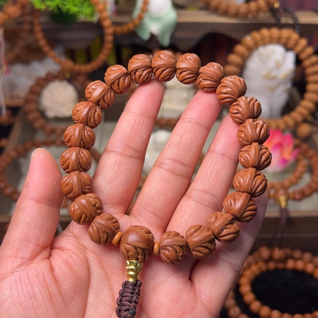 浩***1手串桃核双脊龙手持14