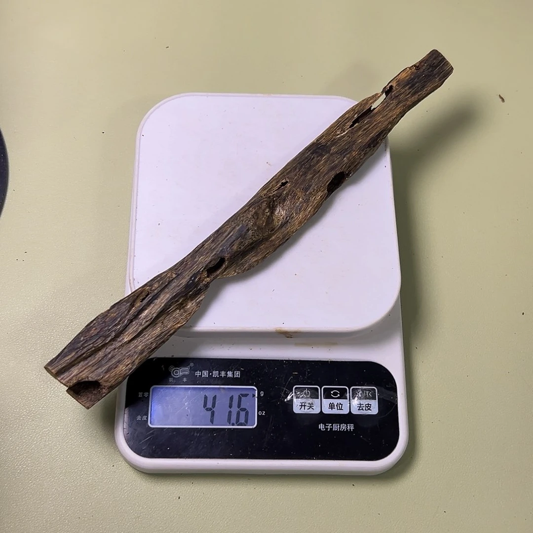 沉香沉香碎屑兰香虫漏41克