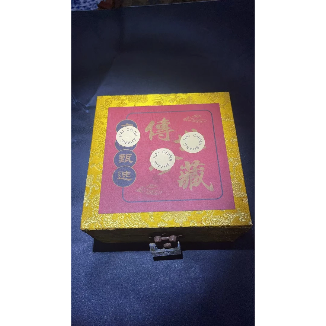 黄方盒Z摆件一个链接开