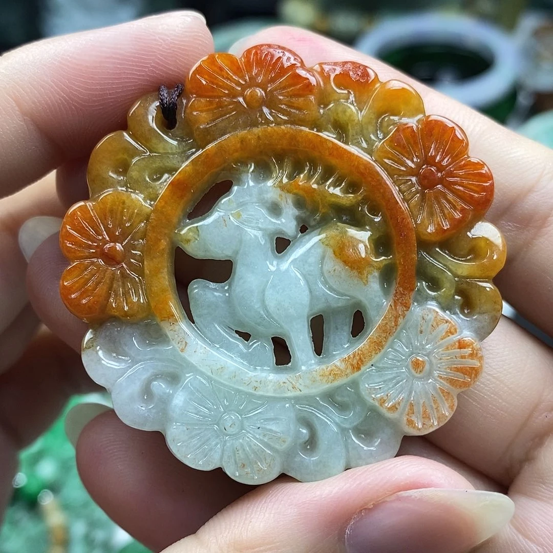 颈饰未镶嵌翡翠牌子