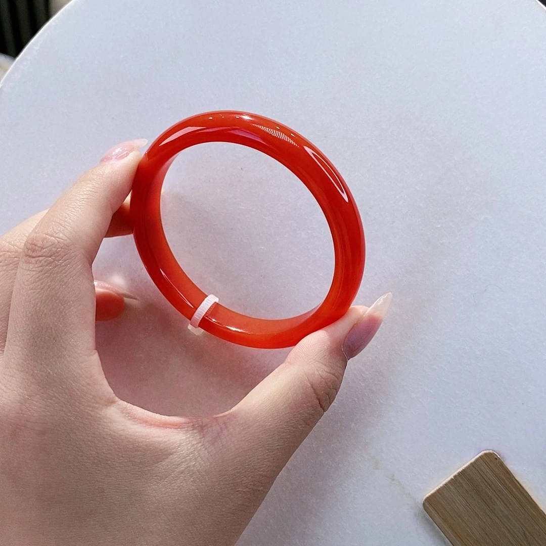 手镯玛瑙/玉髓未镶嵌56.8