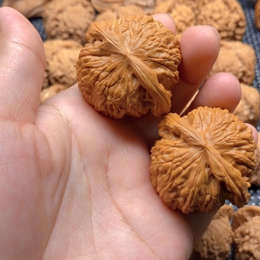 【闪购商品】文玩核桃吊坠核桃