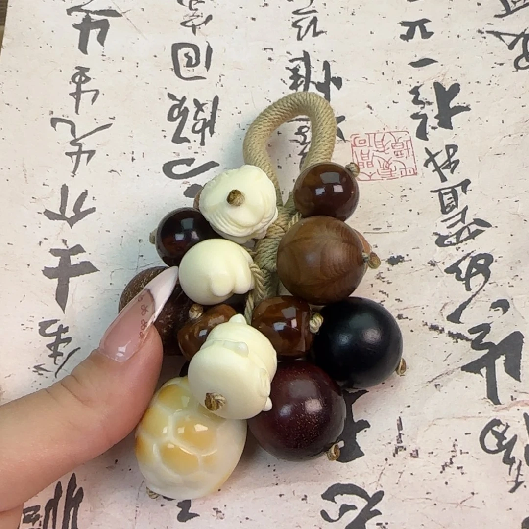 库克吊坠多宝葡萄串