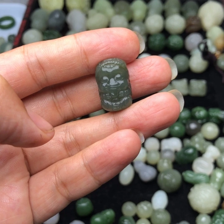 【闪购商品】和田玉未镶嵌颈饰