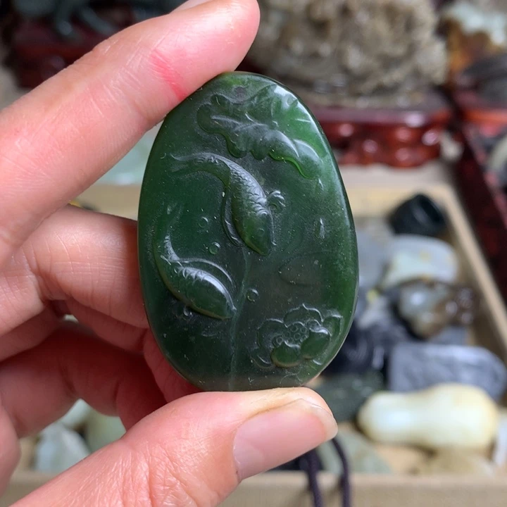 和田玉（糖玉）未镶嵌手镯