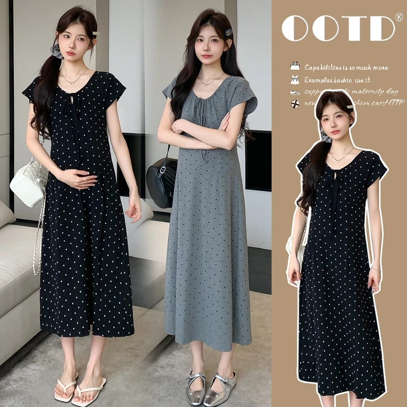 2025夏季孕妇装新款简约波点系绳经典圆领修身短袖中长孕妇连衣裙