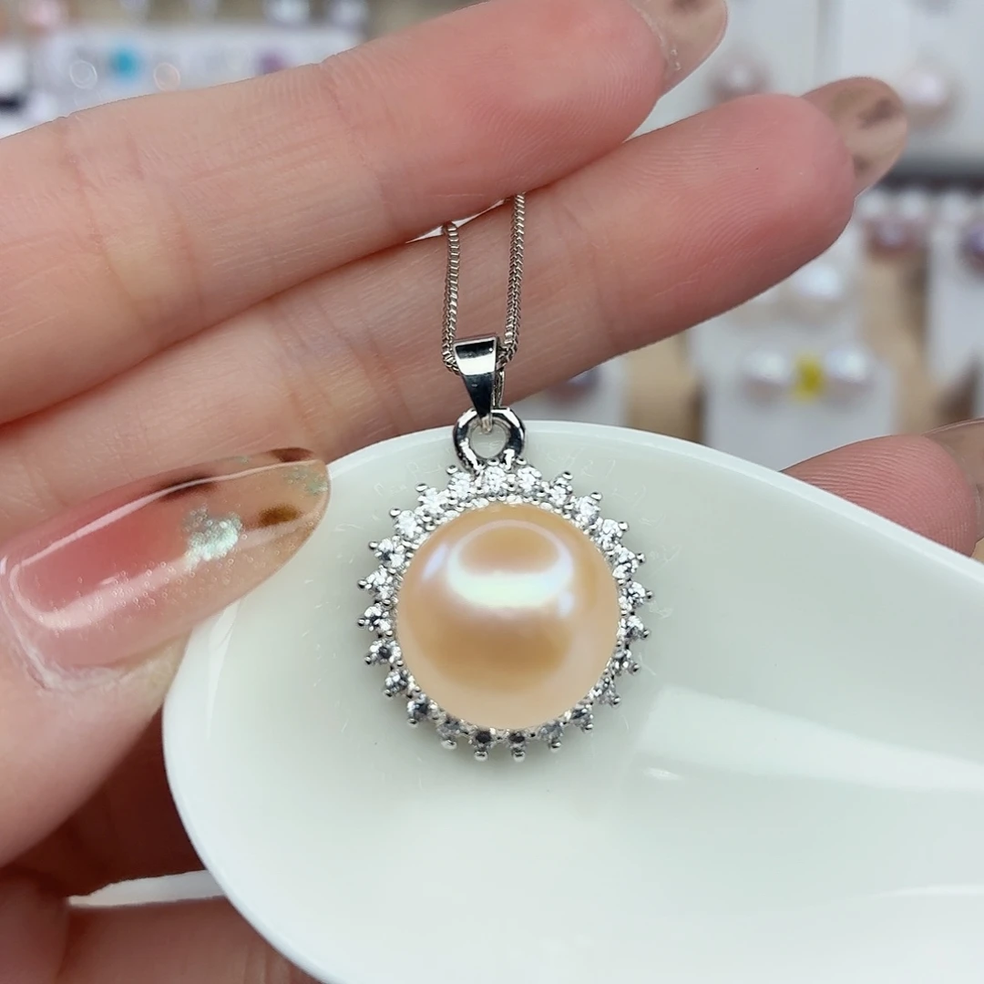 淡水珍珠颈饰合金