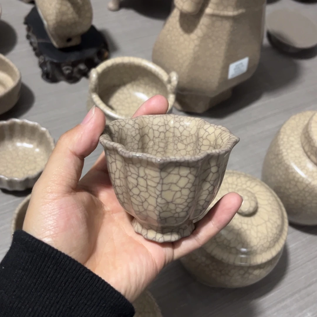 陈卫星  龙纹宋影