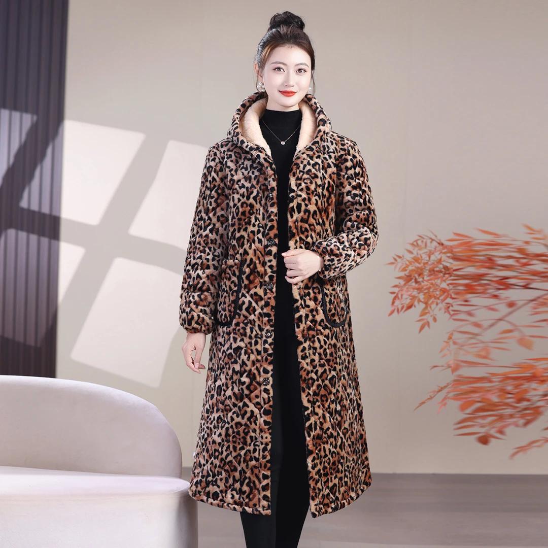 妈妈装长袖棉衣中老年女装冬天季加绒加厚棉袄大码加长款连帽棉服