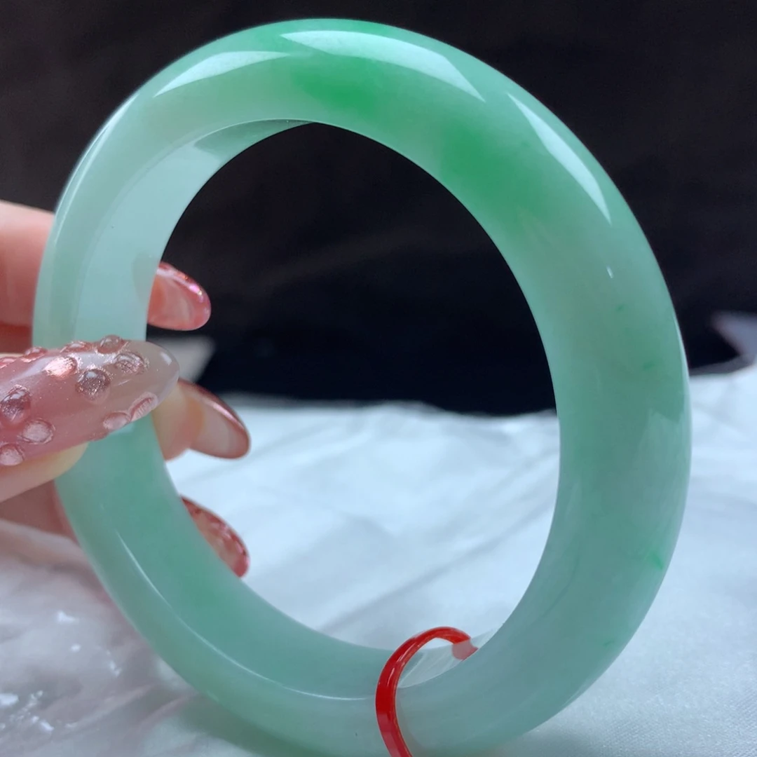 未镶嵌手镯翡翠12108，