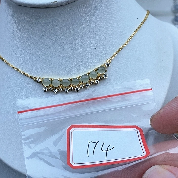 翡翠未镶嵌戒指174