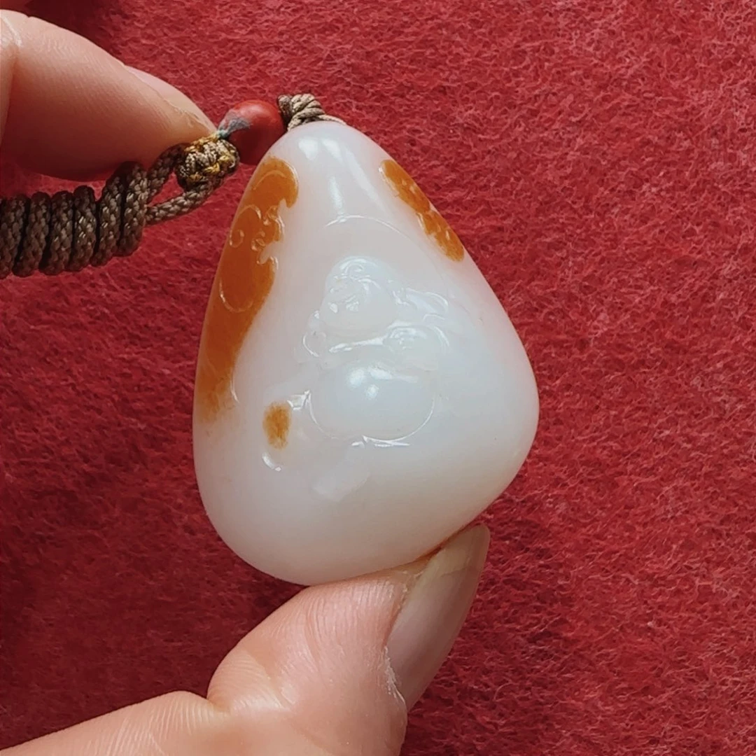 和田玉挂件未镶嵌猪*侠