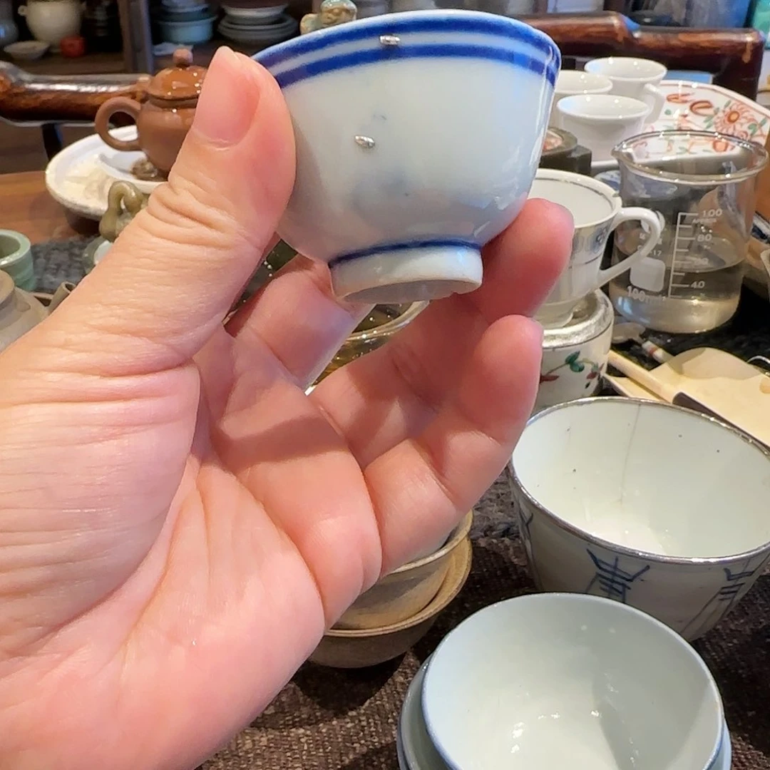 银锔钉青花双线杯一个