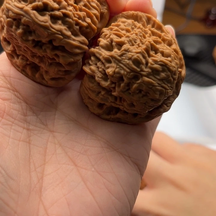 文玩核桃吊坠南疆45