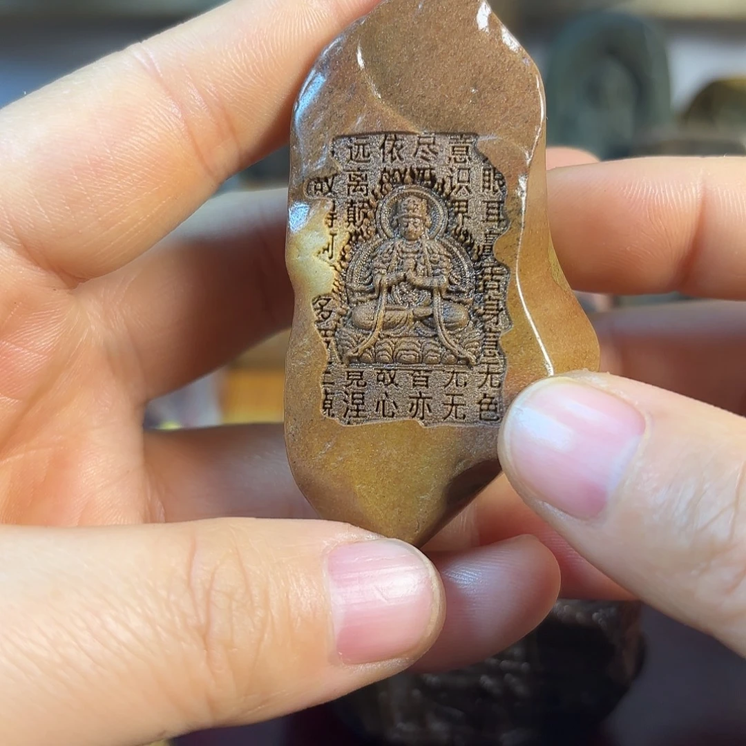 新疆戈壁石原石雕刻