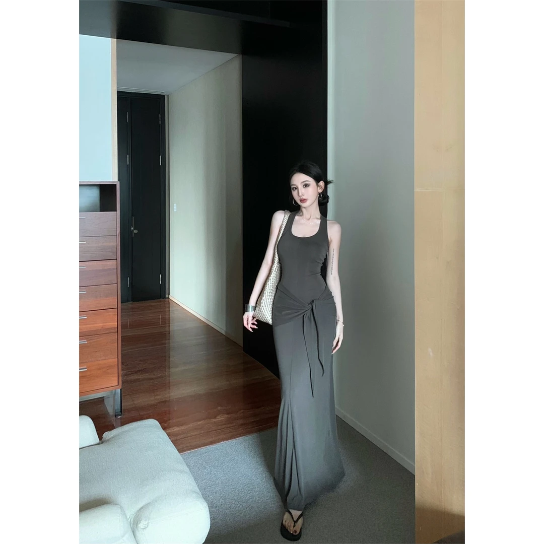 纯欲气质U领无袖工字背心连衣裙女修身收腰辣妹裙子气质包臀长裙