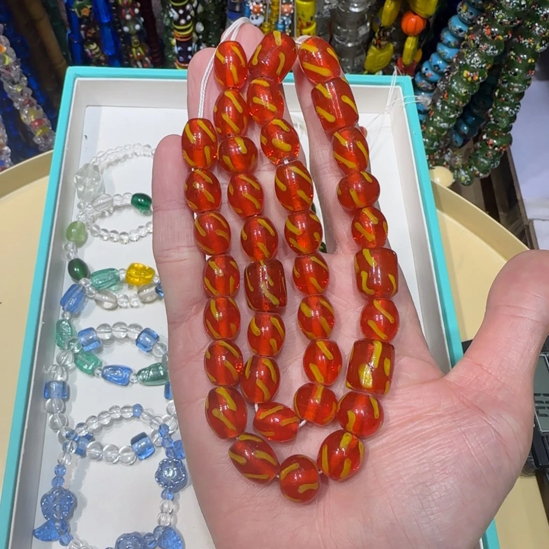 琉璃非金属橙红描线琉璃珠