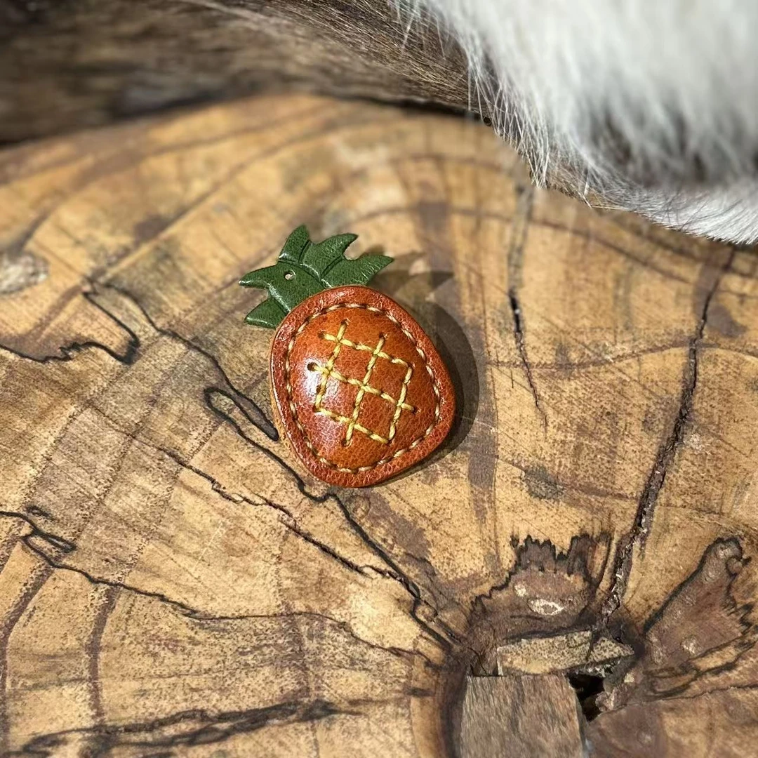 非金属皮质胸针 老友皮皮牛皮质感手工胸针