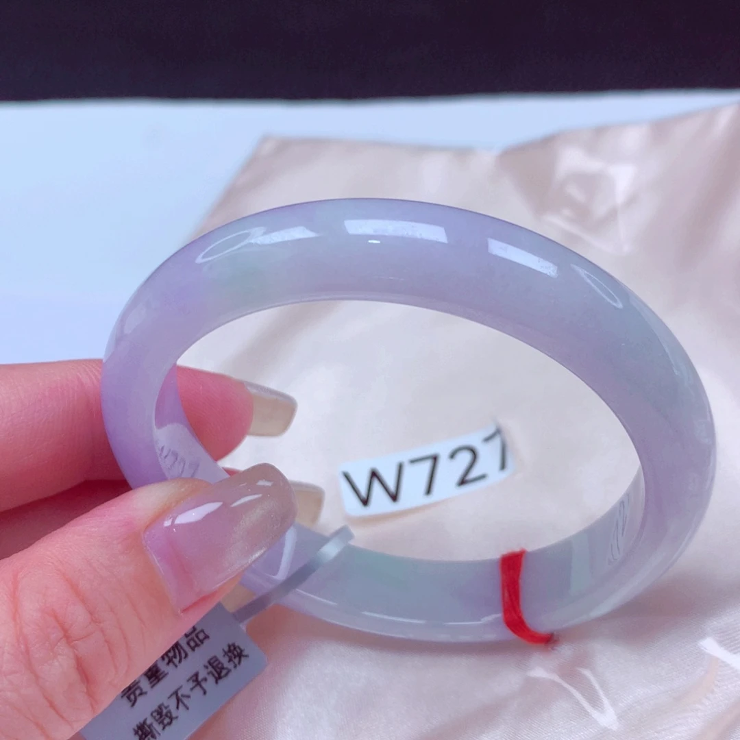 翡翠手镯未镶嵌手镯88