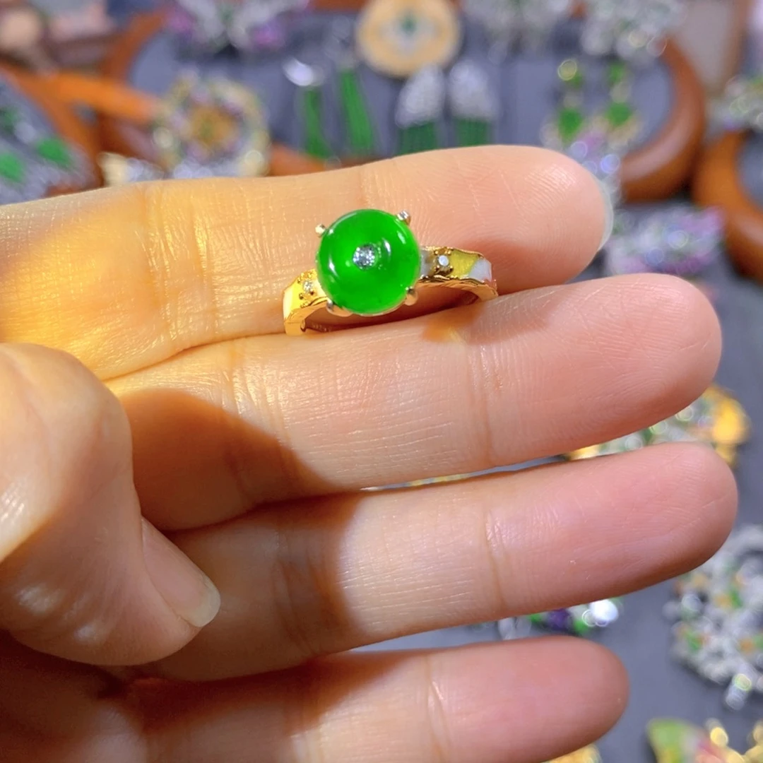 颈饰银S925镶嵌翡翠