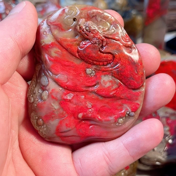 昌化石昌化鸡血石