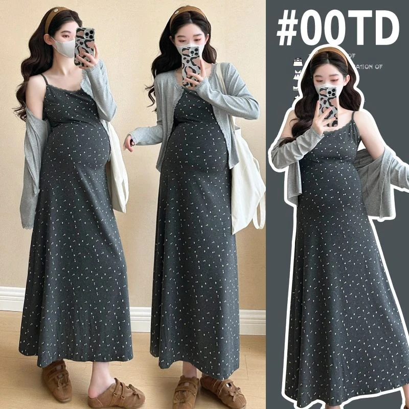 时髦孕妇装女夏季爆款时尚百搭开衫宽松上档次舒适针织吊带连衣裙