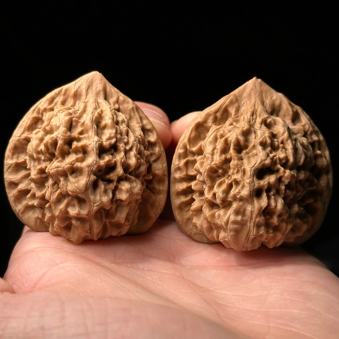 文玩核桃把件麒麟纹官帽 尺寸随机