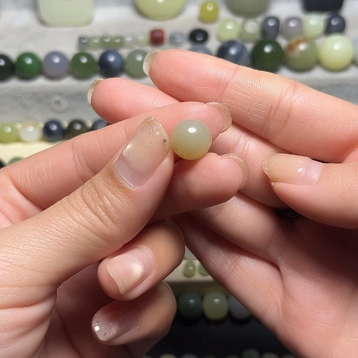 未镶嵌手链和田玉（糖玉）