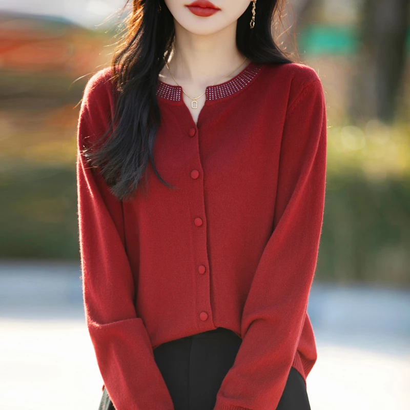 【春季新款】高温烫钻圆领针织衫减龄百搭开衫显瘦打底毛衣2508