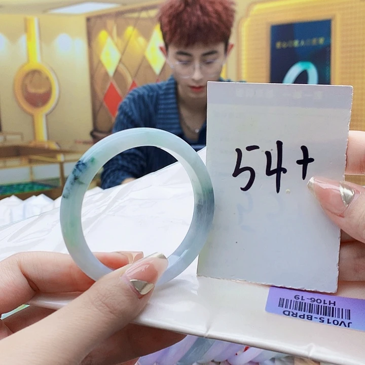 翡翠未镶嵌手镯0000……