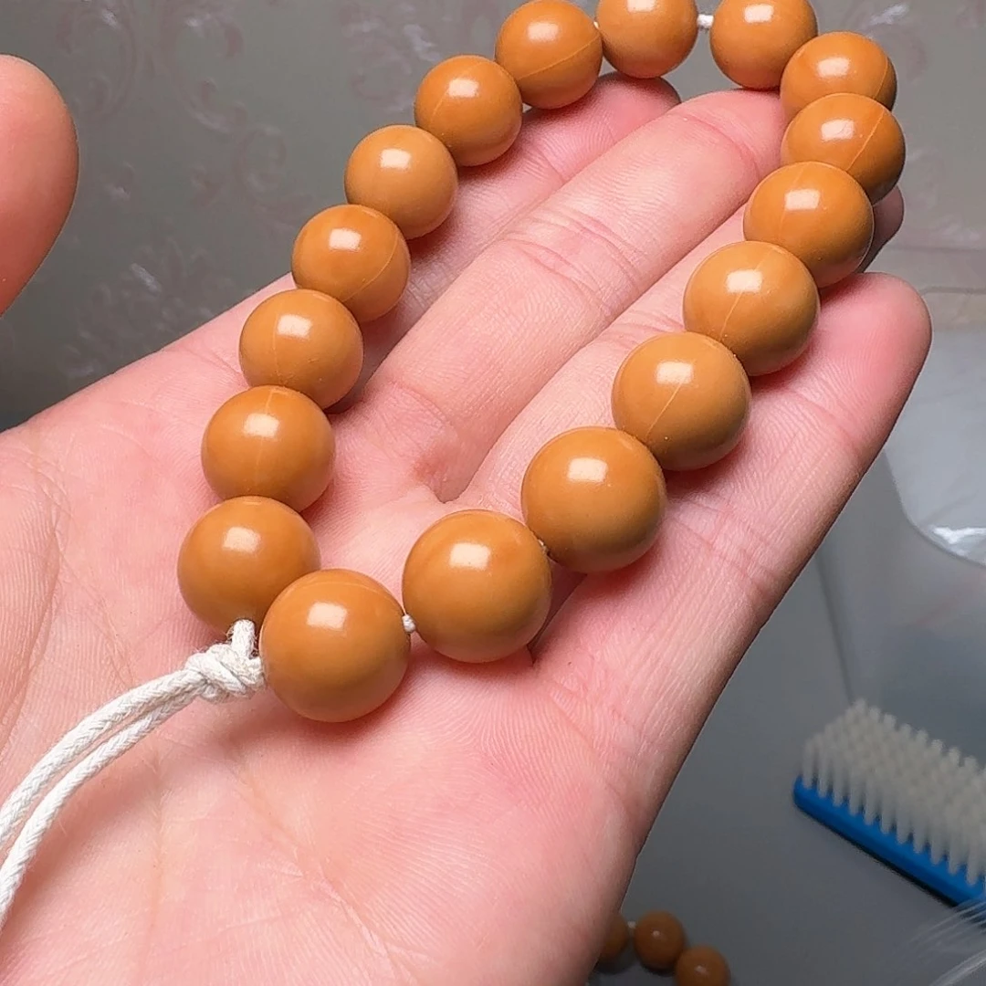 橄榄核手串给客户