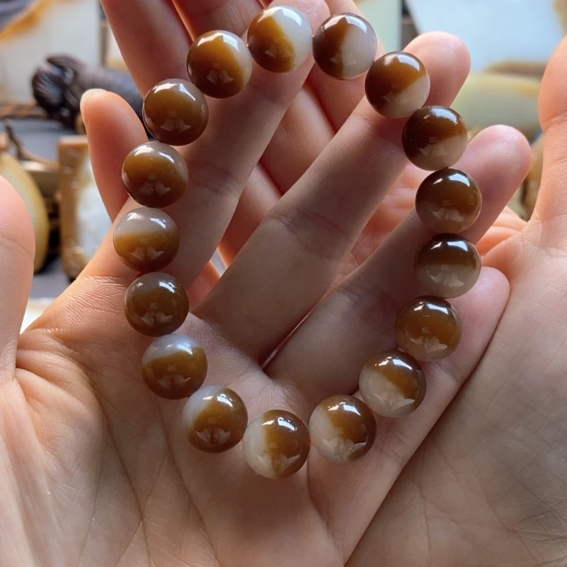 【闪购商品】未镶嵌手镯和田玉（糖玉）吃***面