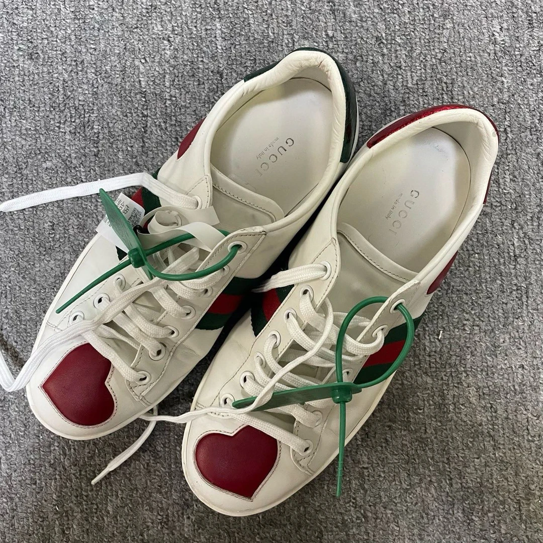 95新 GUCCI/古驰 ACE 运动时尚板鞋  37.5码/09810