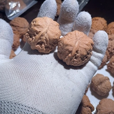 把件文玩核桃哈嘛坦克