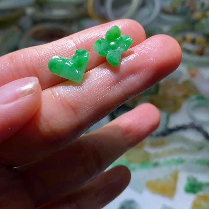 定制翡翠未镶嵌毛货