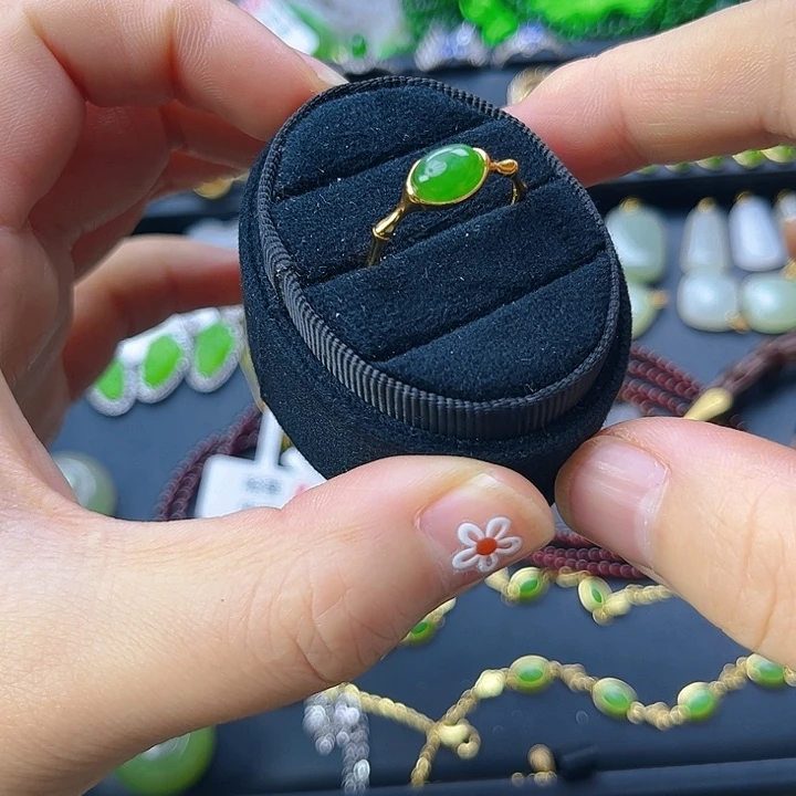 和田玉银S925镶嵌颈饰