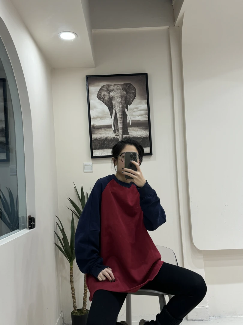 《遇见》冬季新款拼色卫衣百搭圆领长袖慵懒风上衣