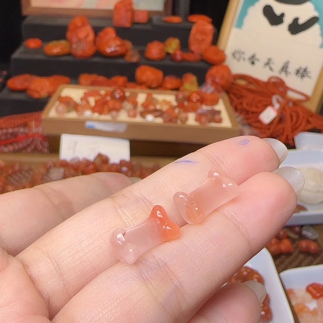 南红玛瑙未镶嵌吊坠(不含链)