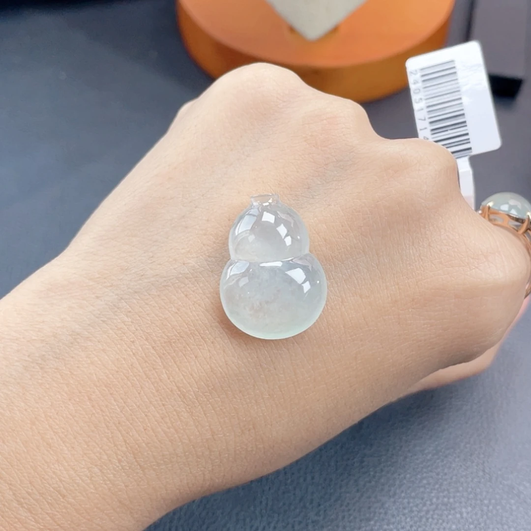 【闪购商品】翡翠颈饰未镶嵌16号 冰飘花葫芦