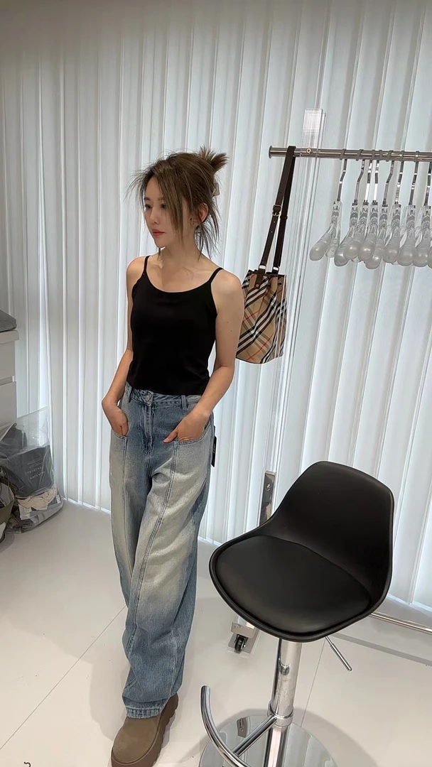 蚕丝滋养吊带背心