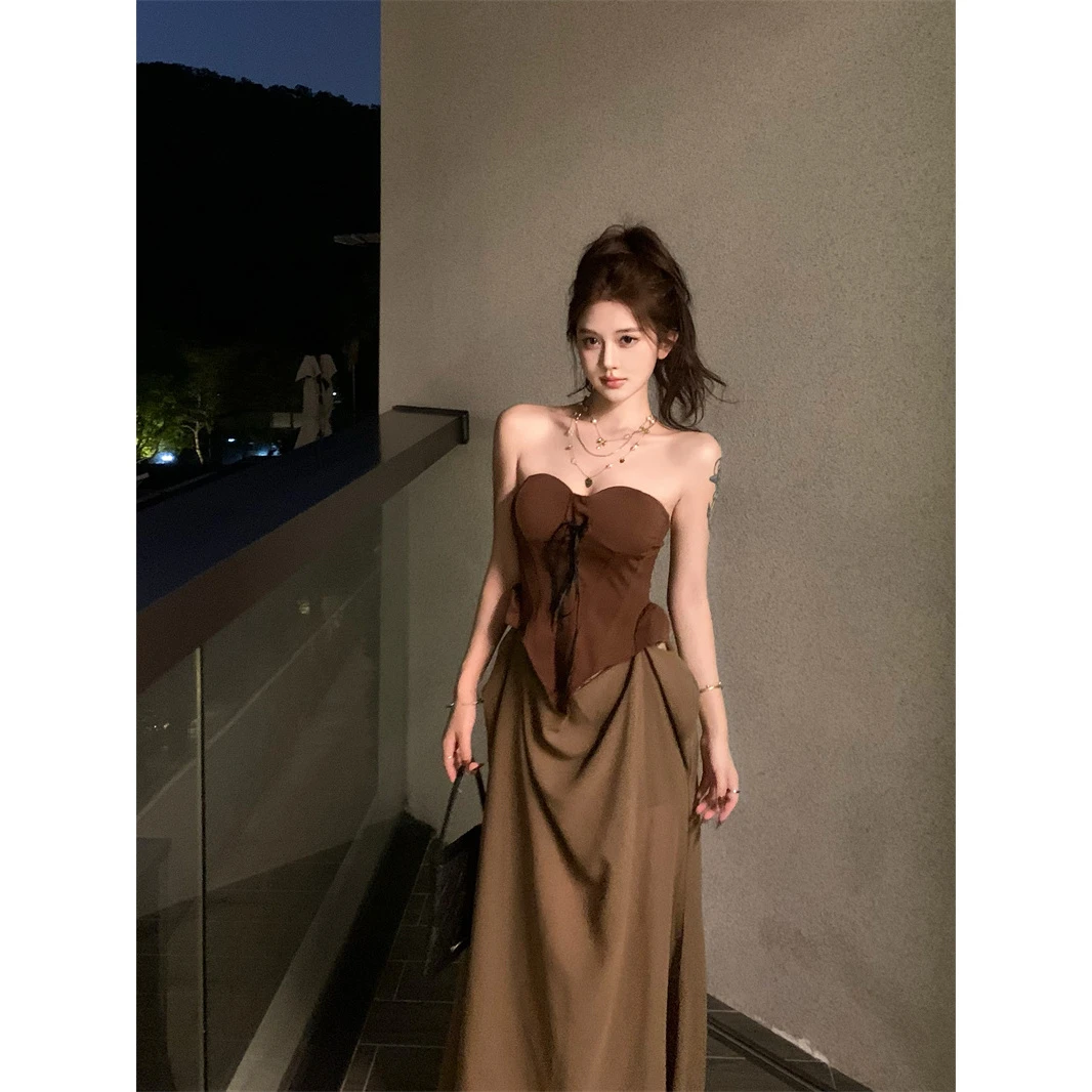 拼接假两件美背抹胸连衣裙女夏季纯欲收腰无袖裙子设计感包臀长裙