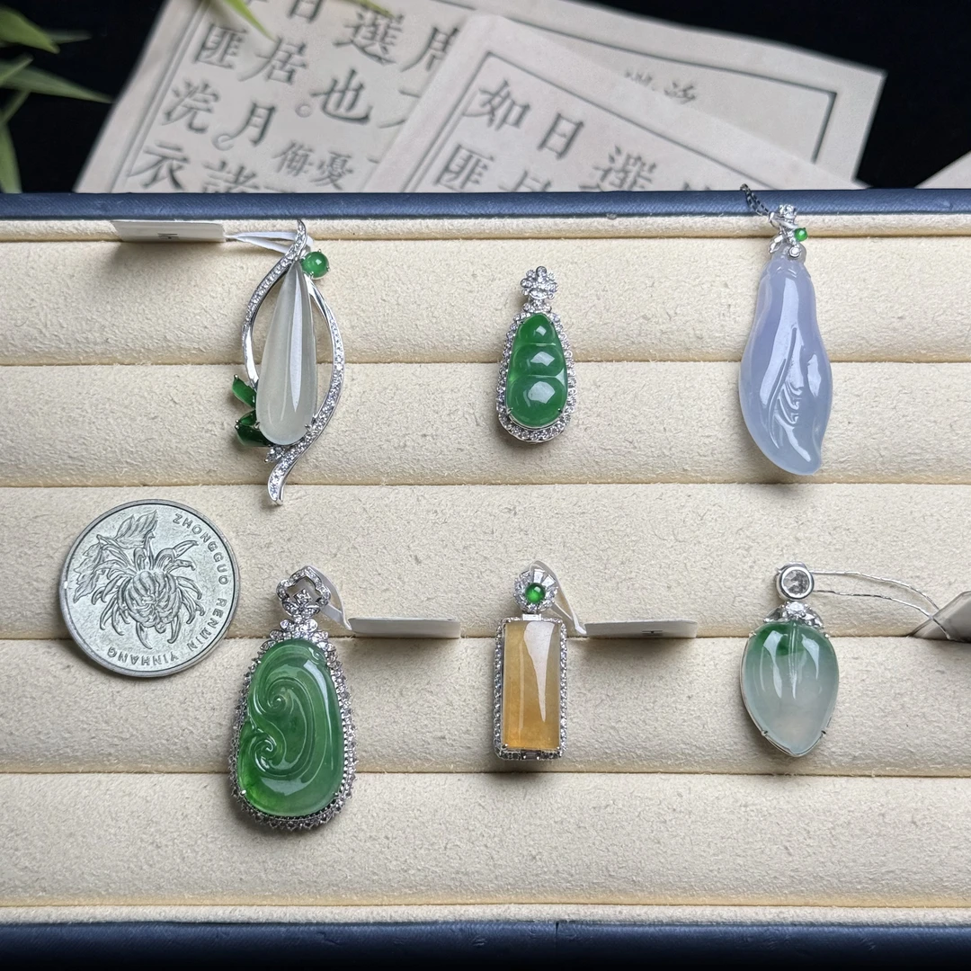 思懿珠宝 18K翡翠吊坠-9800-4-XMG-多样性发一