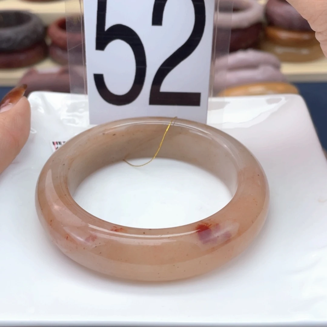 【闪购商品】石英质玉手镯未镶嵌