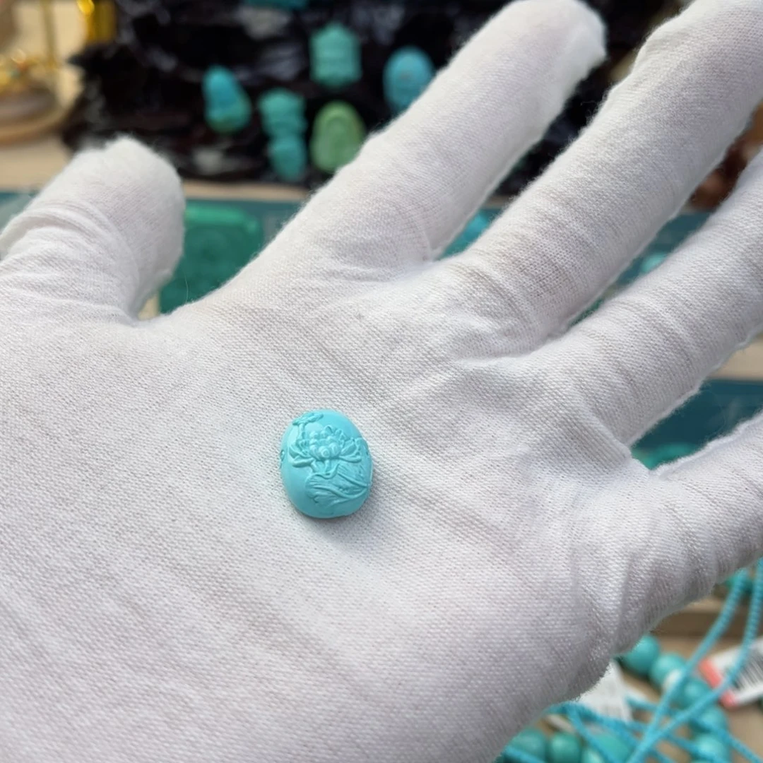 绿松石配饰未镶嵌